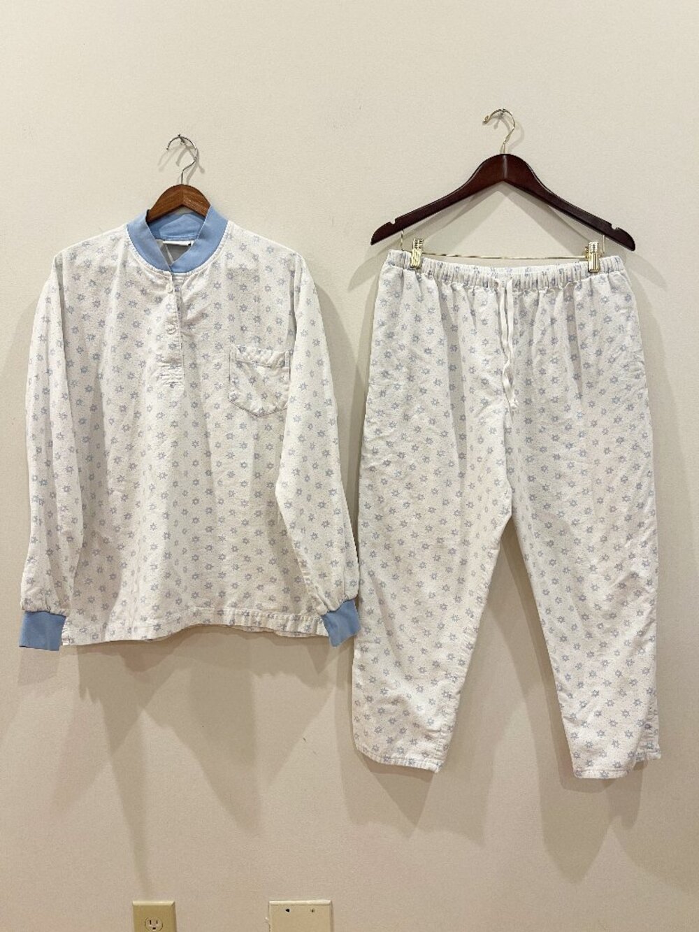 Vermont Country Store Pajama Set Womens Large Flannel 2 Piece Top Pants Snow